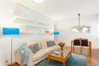 Location Appartement  N/a. Calle del monte esquinza, madrid