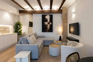 Alquiler Piso  N/a. Carrer de na jordana, valencia