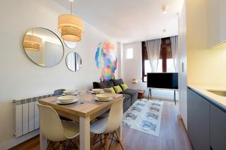 Location Appartement  N/a. Carrer de rocafort, barcelona