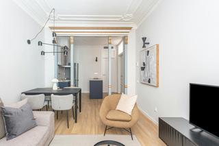 Lloguer Pis  N/a. Carrer den serra, barcelona