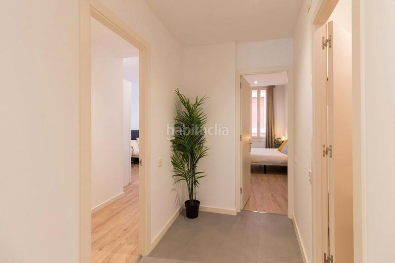Foto 9af19fd1-9e16-49c2-8db5-bfa30f1d9f66. Alquiler piso carrer la rambla, en Gòtic Barcelona