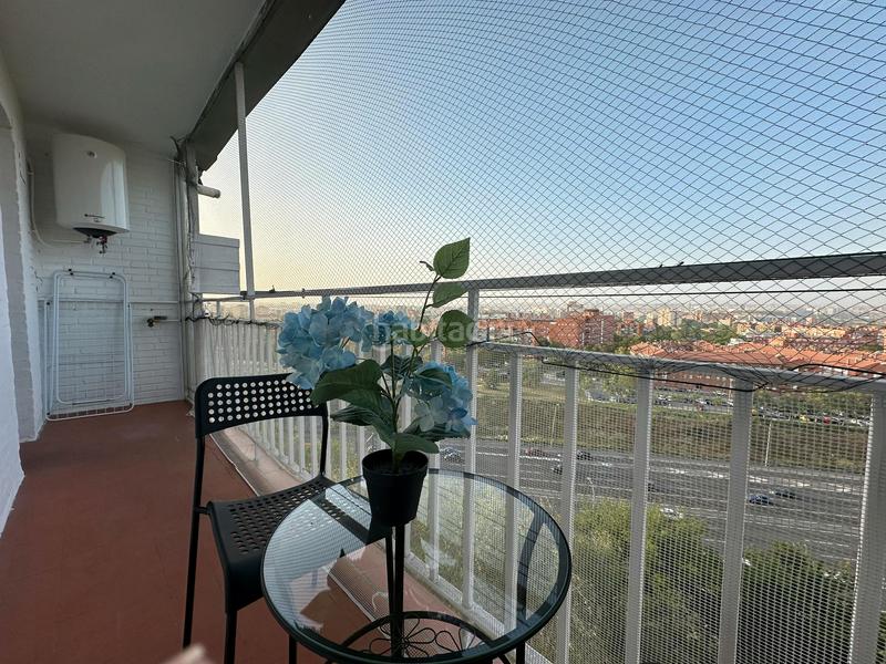 Foto b7b86f74-1b6d-4ce2-a55d-f9d1e3fda895. Location appartement avec chauffage dans Los Ángeles Madrid