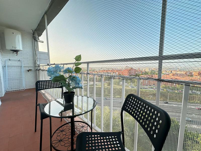 Foto 130c0ea5-3736-4b51-bc82-311c2447bc58. Rent flat with heating in Los Ángeles Madrid