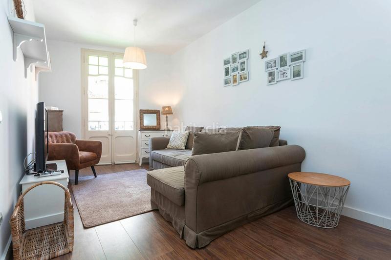 Foto b3e92ef9-64e0-41b9-9201-6aded08e82a3. Miete etagenwohnung in El Clot Barcelona