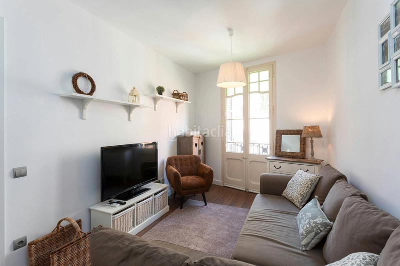 Foto f14b4486-b83a-473b-8d2a-3e4dbf8af104. Miete etagenwohnung in El Clot Barcelona