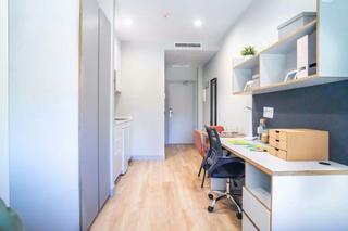 Location Appartement  N/a. Calle camilo josé cela, sevilla