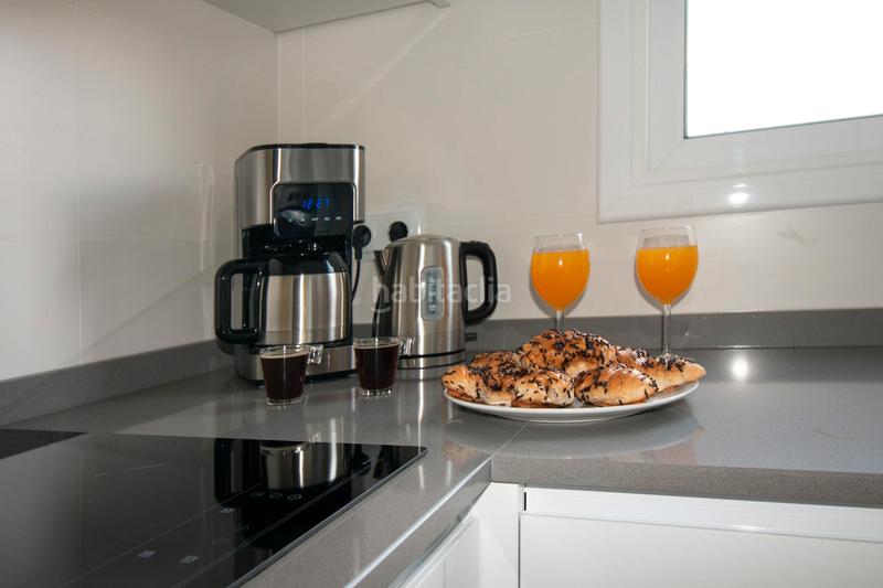 Foto ffd73040-bf4c-4ccc-a28f-7a6264295ece. Alquiler piso carrer damadeu torner, lhospitalet de llobregat en Hospitalet de Llobregat (L´)