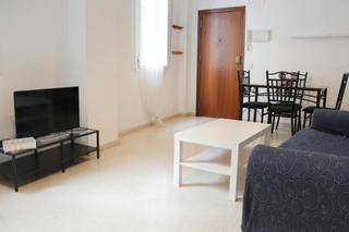 Alquiler Piso  N/a. Plaza san martín, sevilla