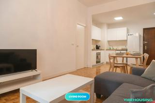 Miete Etagenwohnung  N/a. Calle del arcipreste de hita, madrid