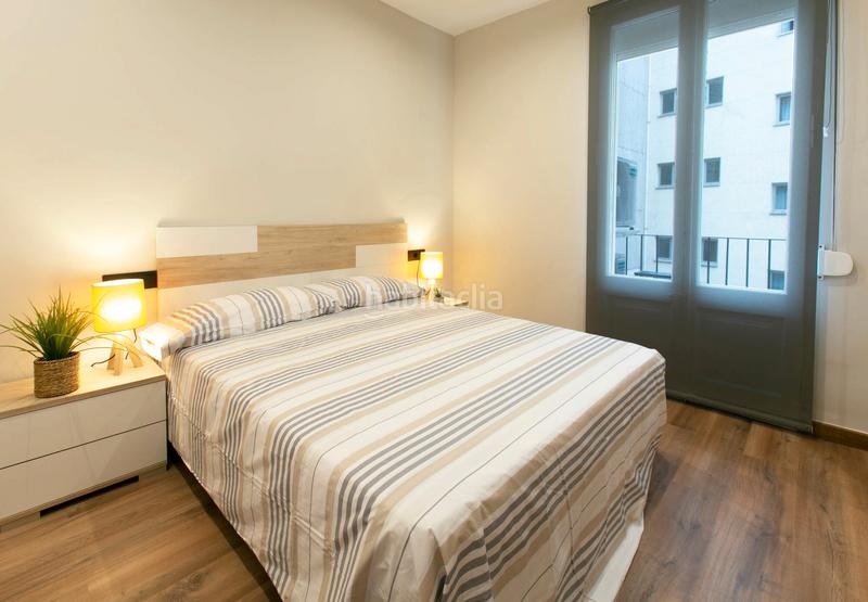 Foto 74b959a0-c8e1-420a-894e-ff5a28e2ae30. Alquiler piso carrer dels enamorats, en El Camp de l´Arpa del Clot Barcelona