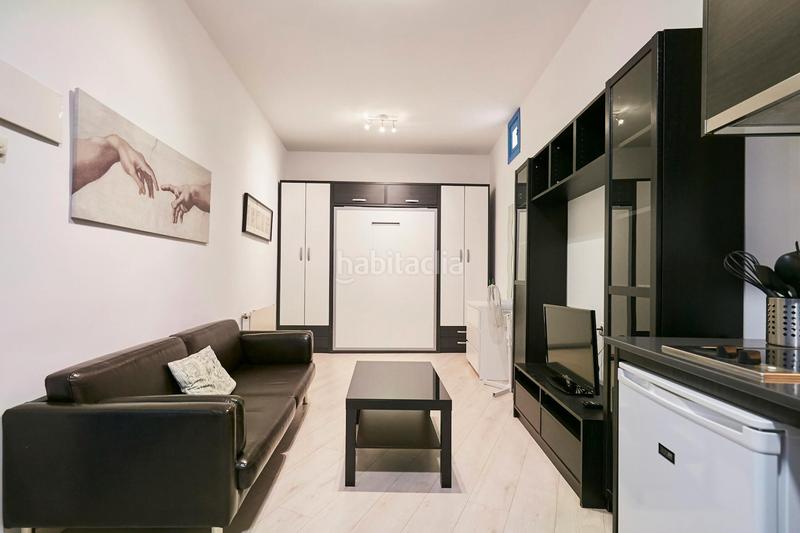 Foto 2f0d05eb-c311-455e-b473-5e56f3158531. Alquiler piso calle del olivar, en Embajadores-Lavapiés Madrid