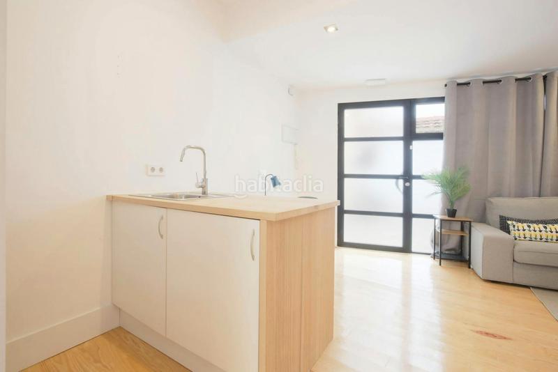 Foto ccde8061-f411-48ea-a065-913c102fd626. Rent flat with heating in Valdeacederas Madrid