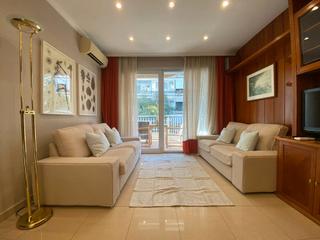 Rent Flat  N/a. Carrer de londres, barcelona
