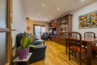 Miete Etagenwohnung  N/a. Carrer de gallecs, barcelona