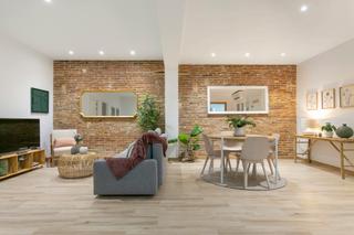 Location Appartement  N/a. Carrer de vilafranca, barcelona