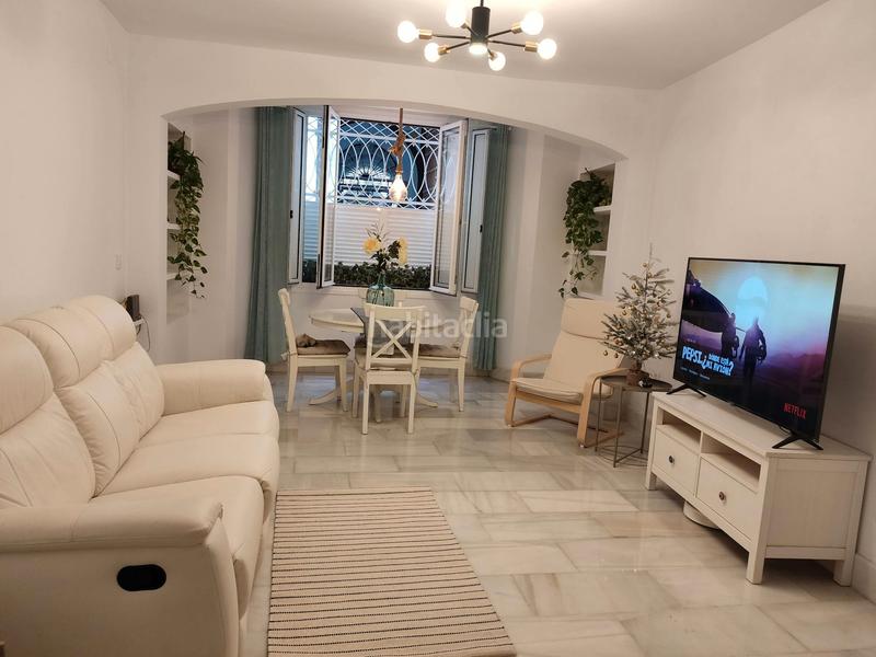 Foto c9f458a9-d126-464e-8150-cbd7b61813f9. Alquiler piso calle pajaritos, en Alfalfa - Santa Cruz Sevilla