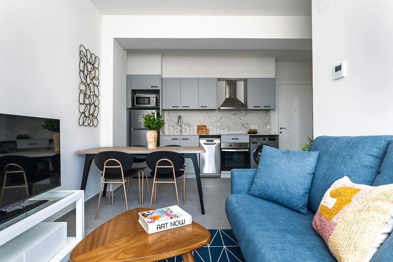 Foto 55762aad-161f-403a-a0d8-68fefea2de85. Alquiler piso carrer de goya, en Nou Moles Valencia