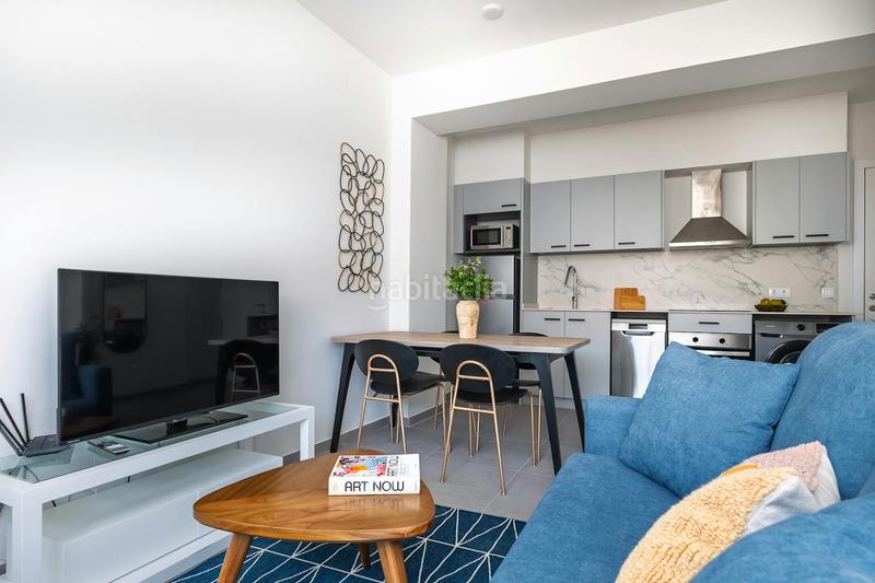 Foto 57e740f4-b408-42af-bc5a-3b908f52e9ce. Alquiler piso carrer de goya, en Nou Moles Valencia