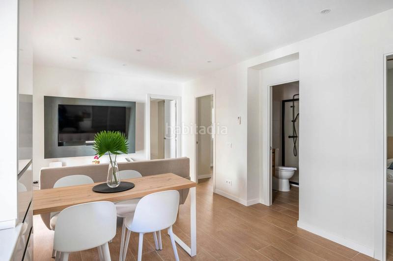 Foto 70bc6221-051a-43d6-923c-161809e75544. Rent flat with heating in La Calzada - La Florida Sevilla