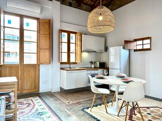 Location Appartement  N/a. Carrer bernabé garcía, valencia