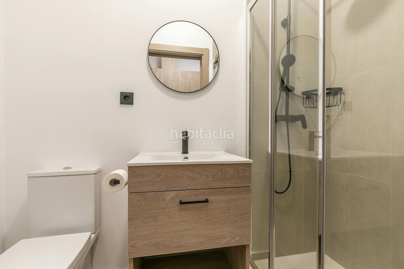 Foto 8379a1df-dbee-4d59-ab96-09e9614c20ae. Alquiler edificio calle de sinesio delgado, en Almenara-Ventilla Madrid