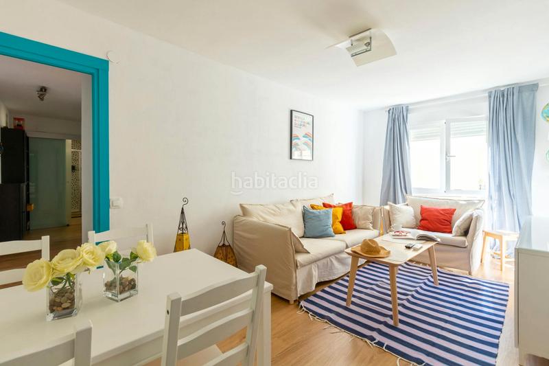 Foto f8bf8c9c-e178-4bb8-a0db-c3ad6f00ccc0. Alquiler piso calle medina, en San Lorenzo Sevilla