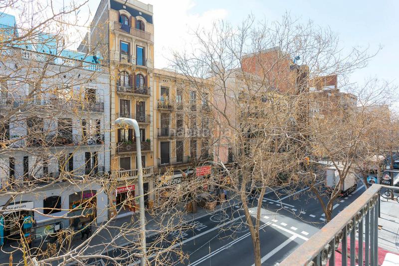 Foto 3659fdb5-bdfd-4628-8afd-38a2b26f7528. Lloguer pis a Hostafrancs Barcelona