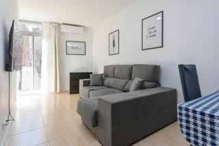 Rent Flat  N/a. Carrer creu coberta, barcelona