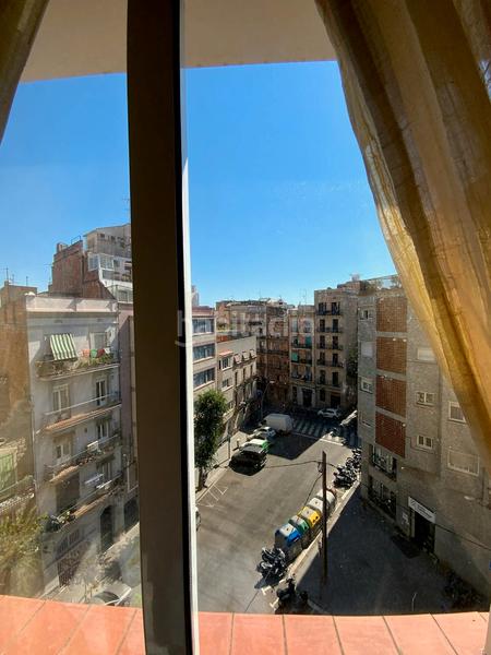 Foto e42d996b-bcea-4520-ac97-eb32901f28e1. Miete etagenwohnung mit heizung in El Poble Sec - Parc de Montjuïc Barcelona