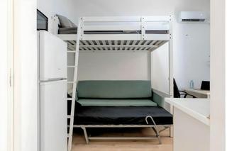 Location Appartement  N/a. Calle del arcipreste de hita, madrid