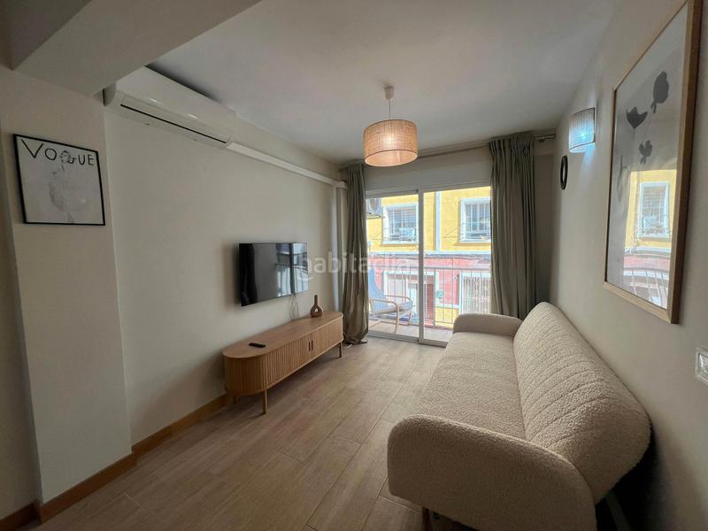 Foto 6f8e99c9-af97-49a4-8741-f3466f220e8a. Location appartement dans Malva Rosa Valencia