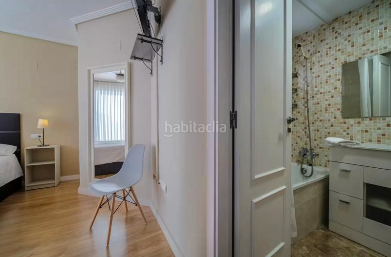 Foto 1ab81d30-3eee-4d2b-aee1-b5088d9bfee5. Alquiler piso avinguda del cardenal benlloch, en Albors Valencia