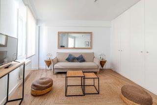 Rent Flat  N/a. Calle del limonero, madrid