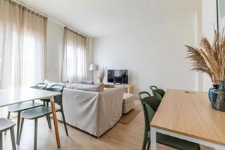 Miete Etagenwohnung  N/a. Calle pinos alta, madrid