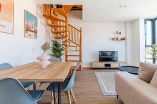 Miete Etagenwohnung  N/a. Calle de matilde landa, madrid