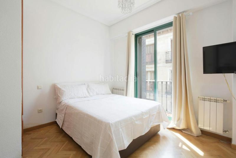 Foto f17b6692-4783-432a-8513-cd08ef87b2f7. Affitto appartamento con riscaldamento in Sol Madrid