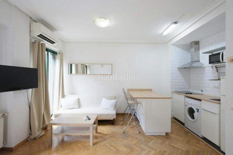Foto e68d120d-54a1-44bf-bfb2-40d59cd83a98. Miete etagenwohnung mit heizung in Sol Madrid