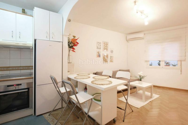 Foto 79397e9d-219f-4fb8-a616-9f4fe3fdd1f2. Affitto appartamento con riscaldamento in Cortes-Huertas Madrid