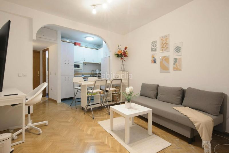 Foto f6c47cb6-9bbf-4855-b108-3ab70ca0a251. Location appartement avec chauffage dans Cortes-Huertas Madrid