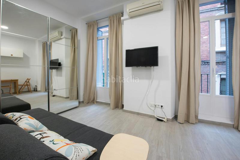 Foto 82a7cdf3-58c2-48a3-b88d-09b1fd5dec12. Miete etagenwohnung in Universidad-Malasaña Madrid