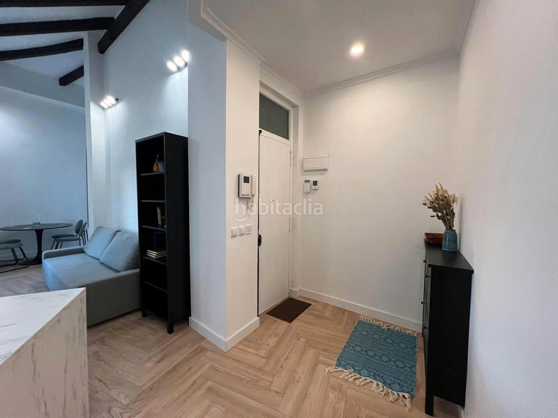 Foto ba23540e-895c-4c79-b49d-a44d838f10c7. Location appartement dans Russafa Valencia