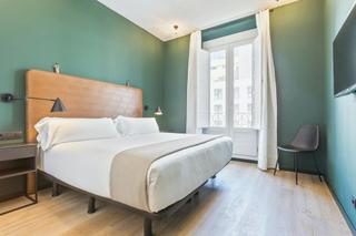 Location Appartement  N/a. Calle del doctor mata, madrid