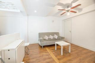 Location Appartement  N/a. Carrer guillem escrivà, valencia
