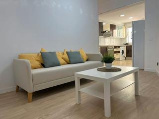 Location Appartement  N/a. Carrer del reverend josé maria pinazo, valencia