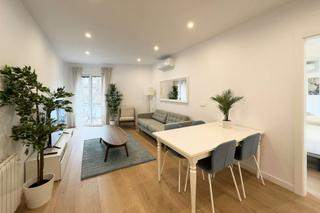Alquiler Piso  N/a. Carrer de llull, barcelona