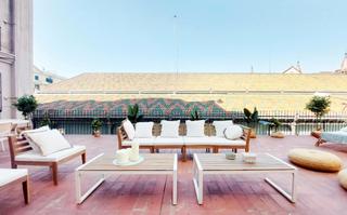 Location Appartement  N/a. Carrer daragó, barcelona