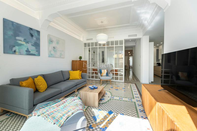 Foto 5b4f0245-9c78-4ff7-b503-fc229582e3ae. Rent flat with heating in Gran Via Valencia