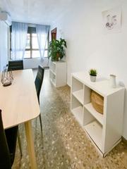 Location Appartement  N/a. Carrer pintor josé mongrell, valencia