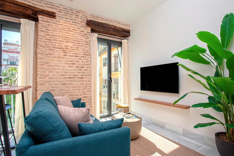 Foto 19f517d6-4ba3-41c9-b2f3-ecda8c5208f9. Miete etagenwohnung mit heizung in San Vicente Sevilla