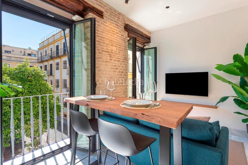 Foto 5f6acc8a-41c7-464e-8e75-6b4c35536529. Miete etagenwohnung mit heizung in San Vicente Sevilla